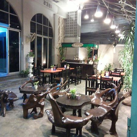 曼谷 大皇宫旅馆酒店 外观 照片
